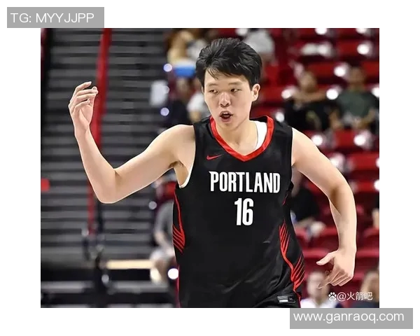 杨瀚森季前赛场均8分3.5篮板1助攻，三分命中率40%