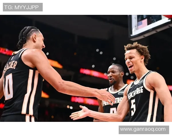 库明加首发9中5拿到17分9板，两场比赛轰下44分